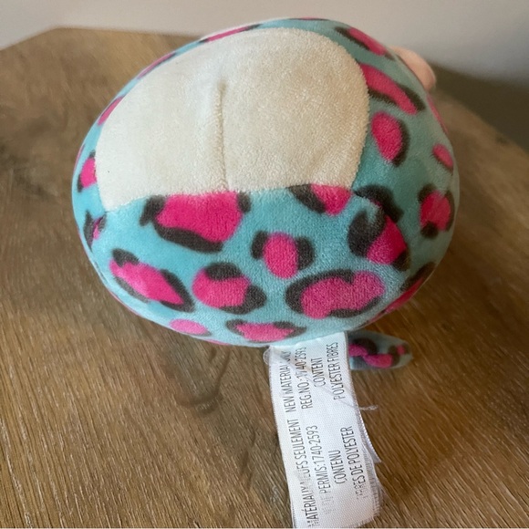 SQUISHMALLOWS 4” Plush Toy Chelsea the Cheetah - Picture 5 of 5